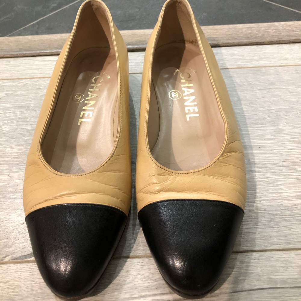 Authentic, Vintage Chanel Two Tone Flats